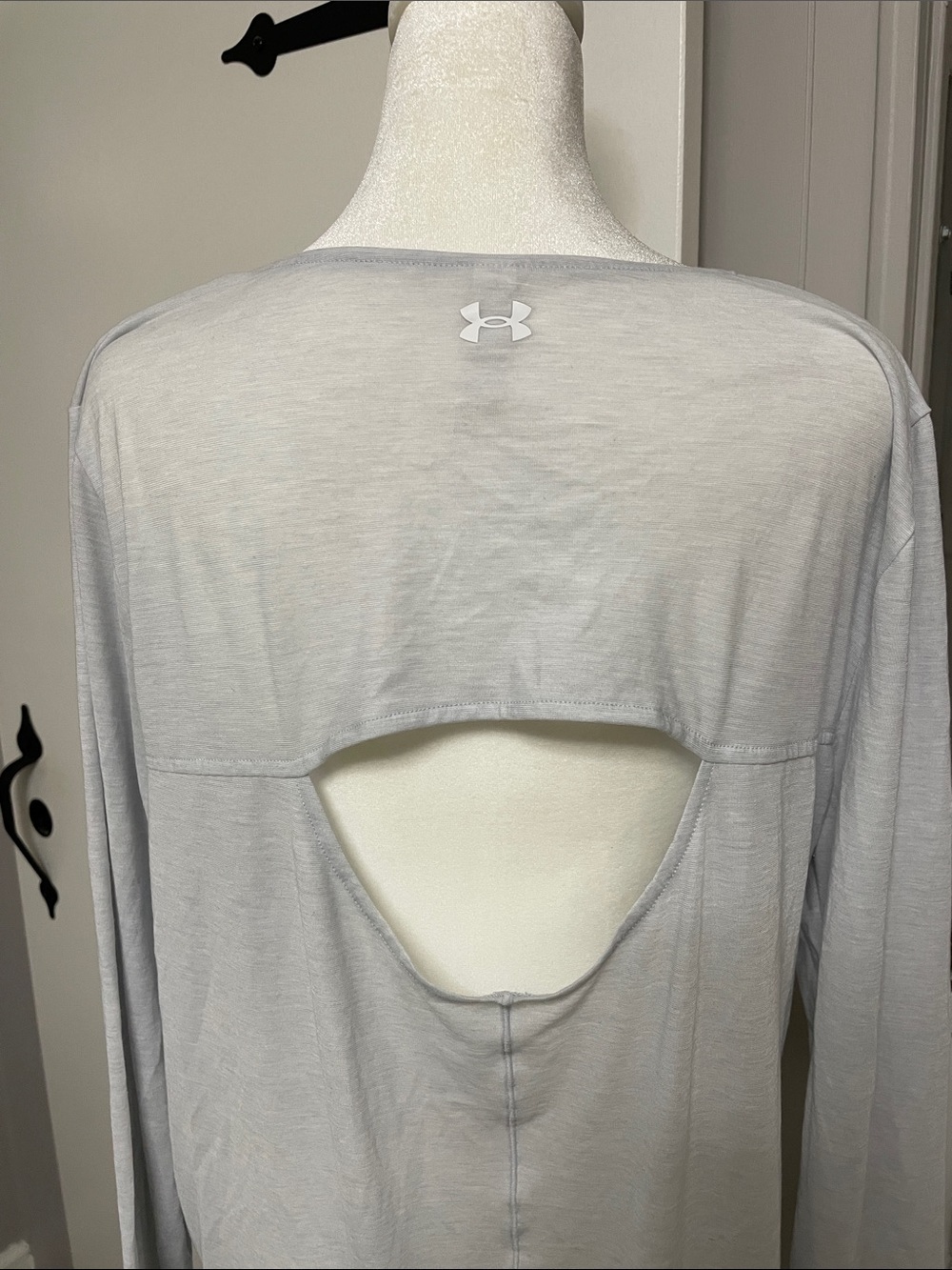 Under Armour Light Gray Long Sleeve Women's Top